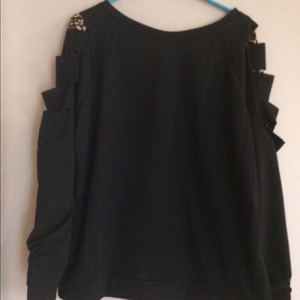 Black Leopard Sweat Shirt